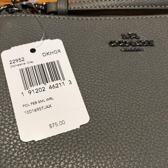 NWT Coach Wristlet Or Small Wallet - Picture 3 of 11